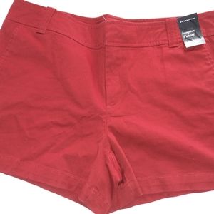 4" Signature Hampton Shorts